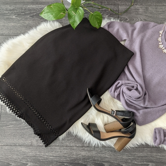 👕MANDEE - Cutout Pencil Skirt - Picture 3 of 10